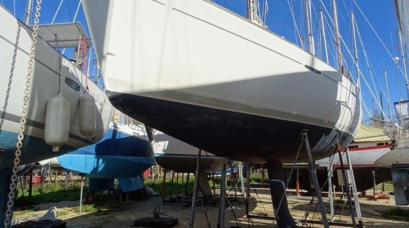 Beneteau First 42