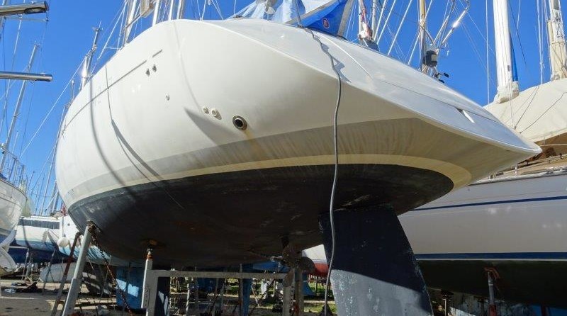 Beneteau First 42