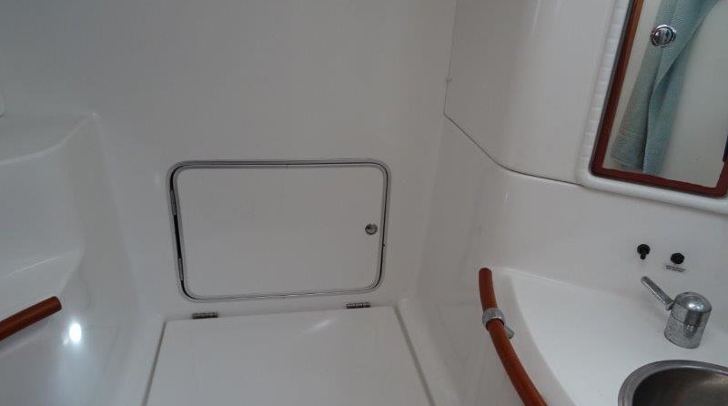 Beneteau First 42