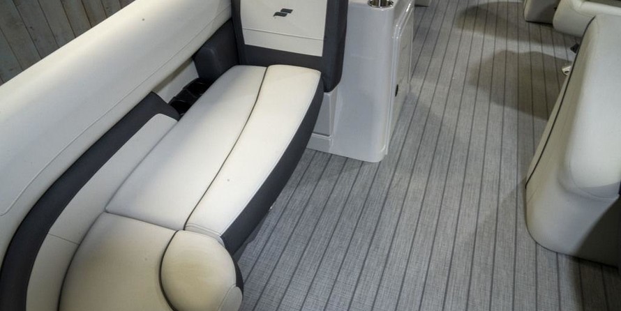 Starcraft Marine EX 22 R