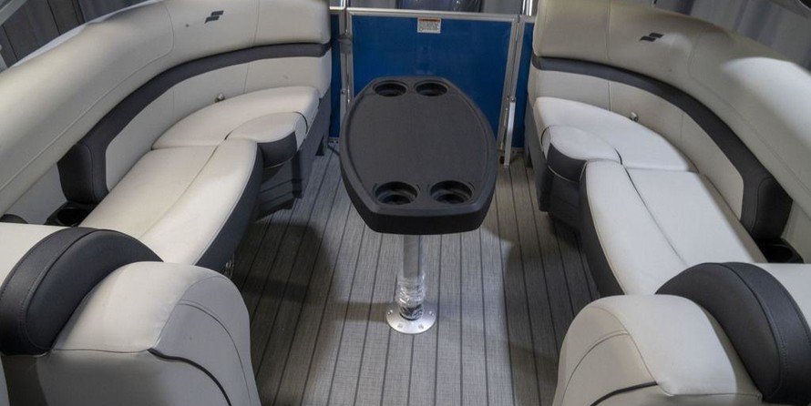 Starcraft Marine EX 22 R