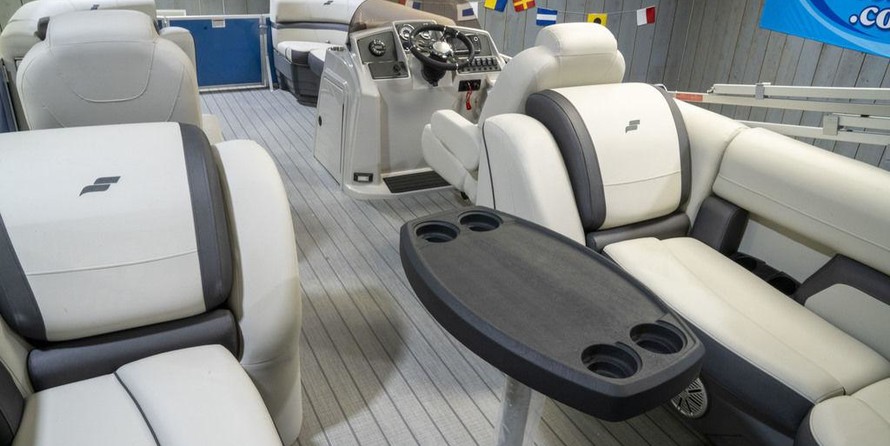 Starcraft Marine EX 22 R
