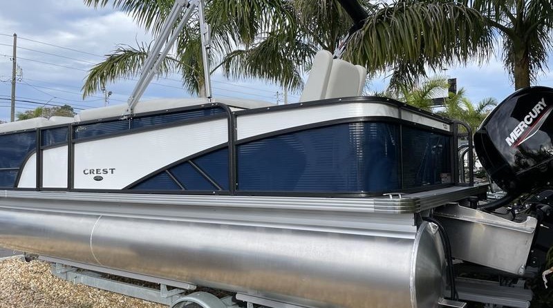 Larson LX 850 Classic SF