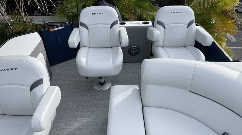 Larson LX 850 Classic SF