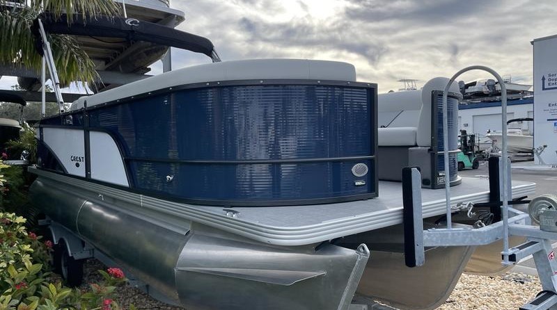 Larson LX 850 Classic SF