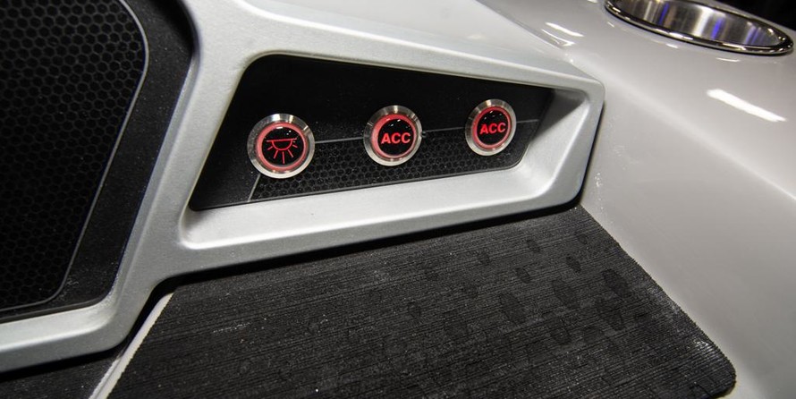 Manitou 25 x-plode xt rfx shp dual