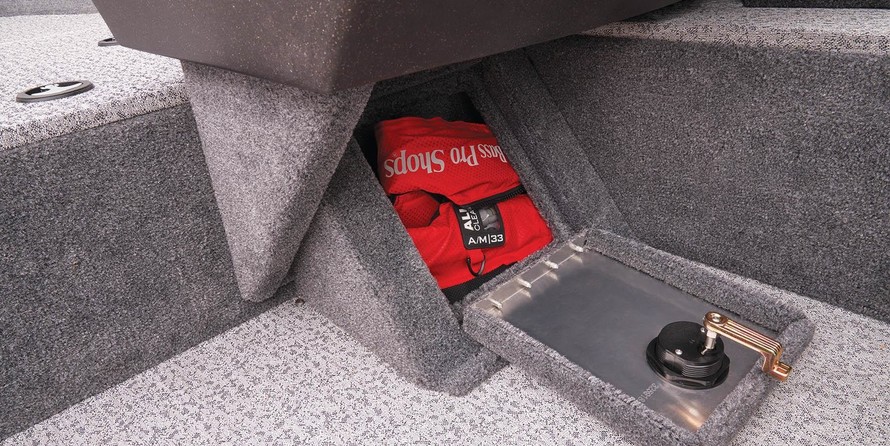 Tracker Pro Guide V-16 SC