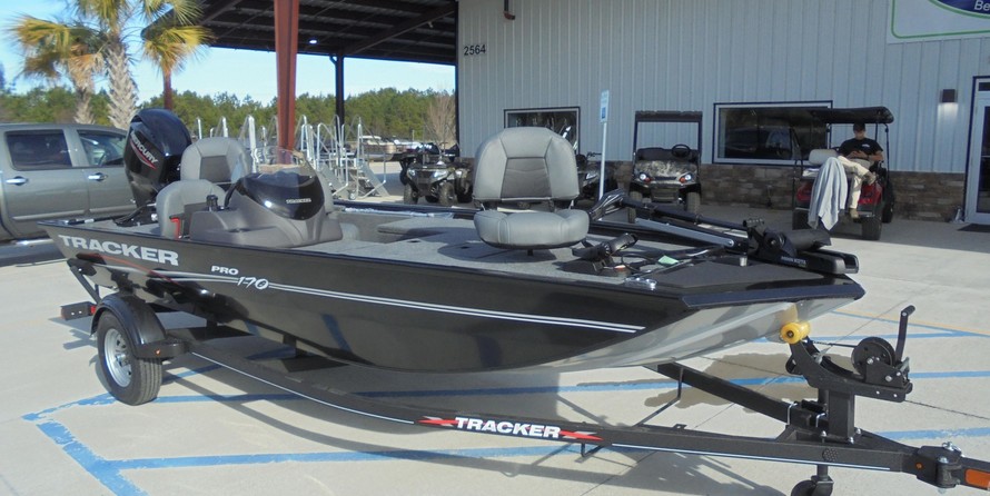 Tracker Pro 170