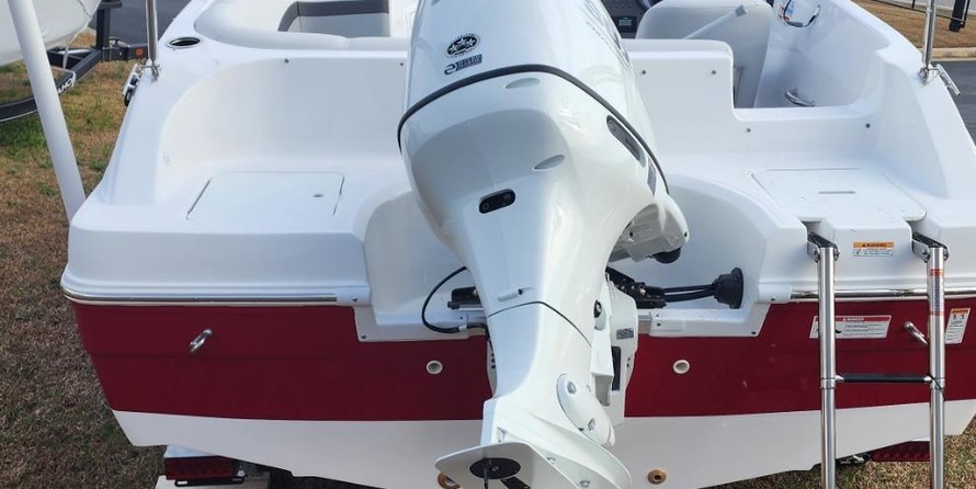 Hurricane 188 sport sundeck
