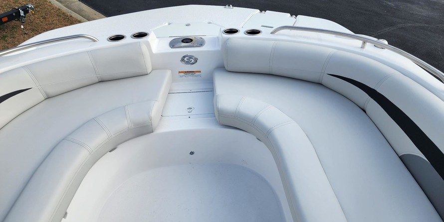 Hurricane 188 sport sundeck