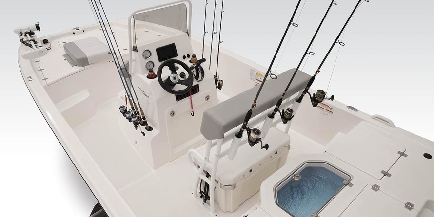 Mako Pro Skiff 19 CC