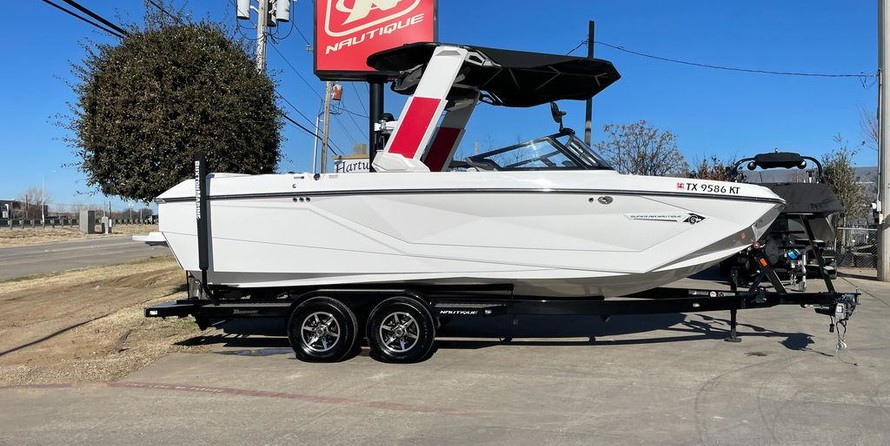 Super Air Nautique G23