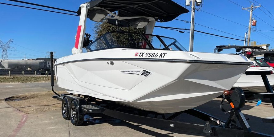 Super Air Nautique G23