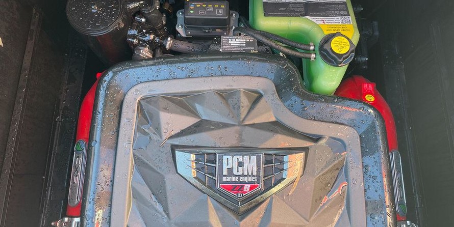 Super Air Nautique G23