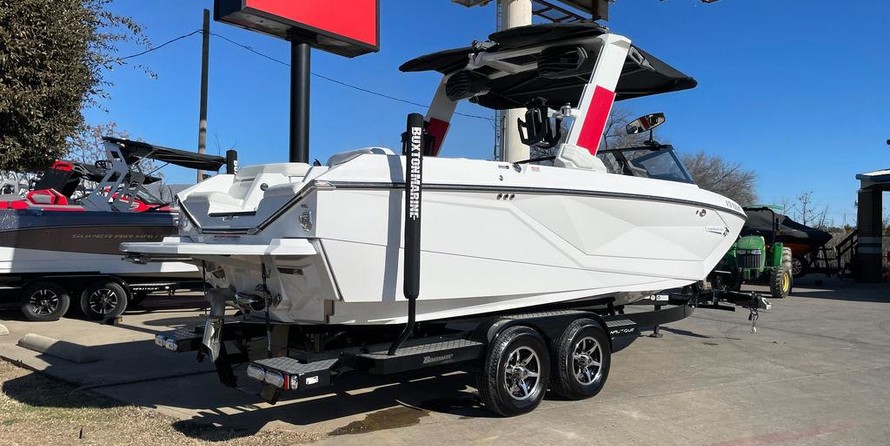 Super Air Nautique G23