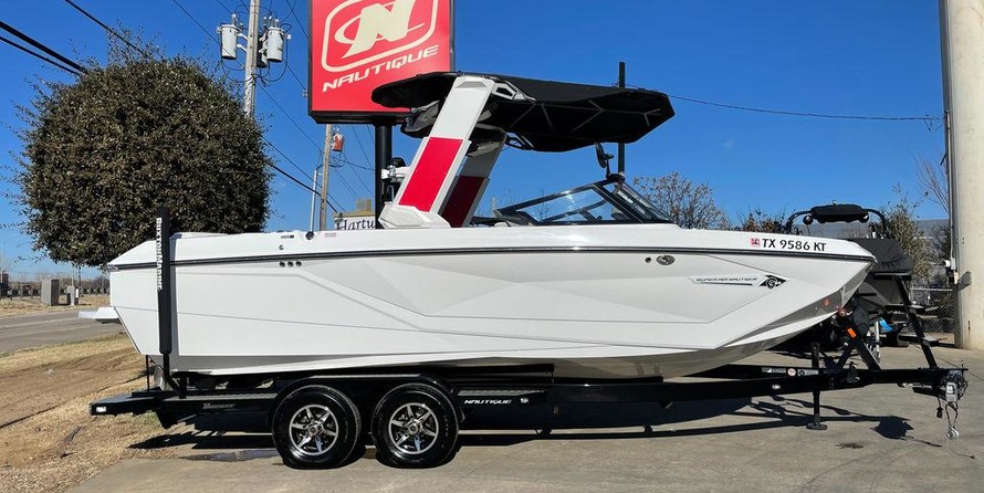 Super Air Nautique G23