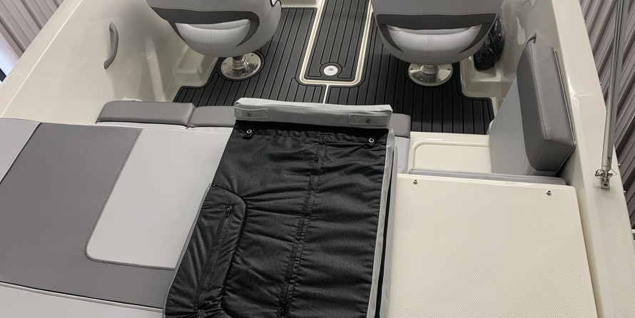 Bayliner VR4 BOWRIDER