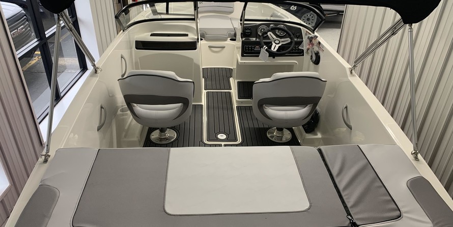 Bayliner VR4 BOWRIDER