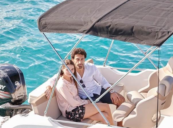 Quicksilver Activ 605 Sundeck