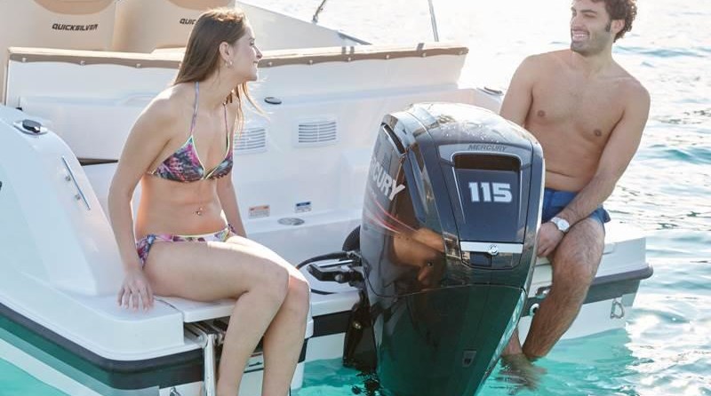 Quicksilver Activ 605 Sundeck