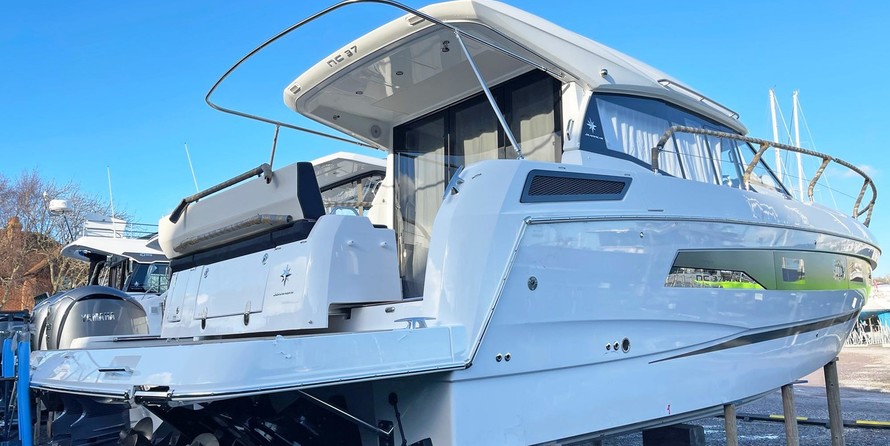 Jeanneau NC 37