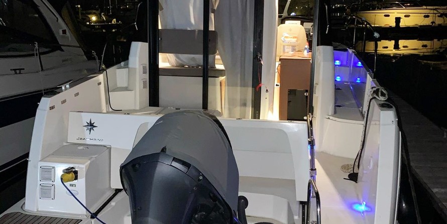 Jeanneau Merry Fisher 895