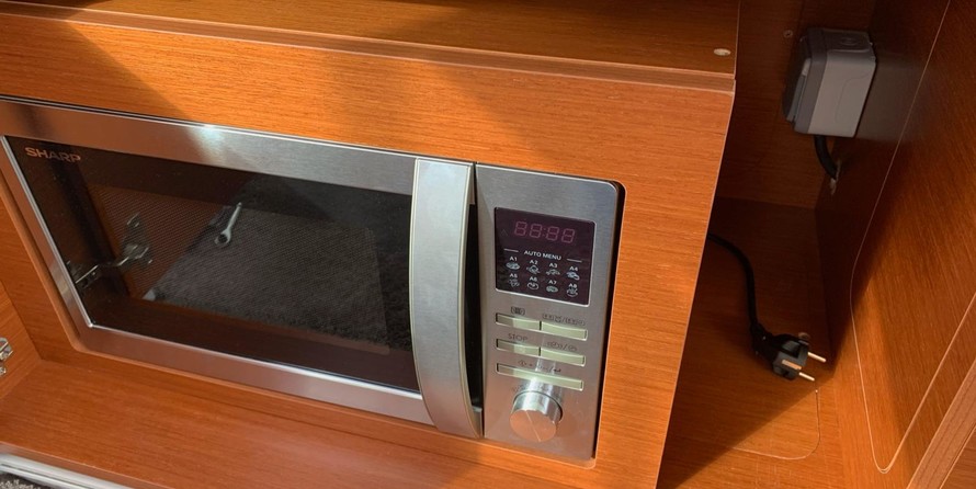 Jeanneau Merry Fisher 895