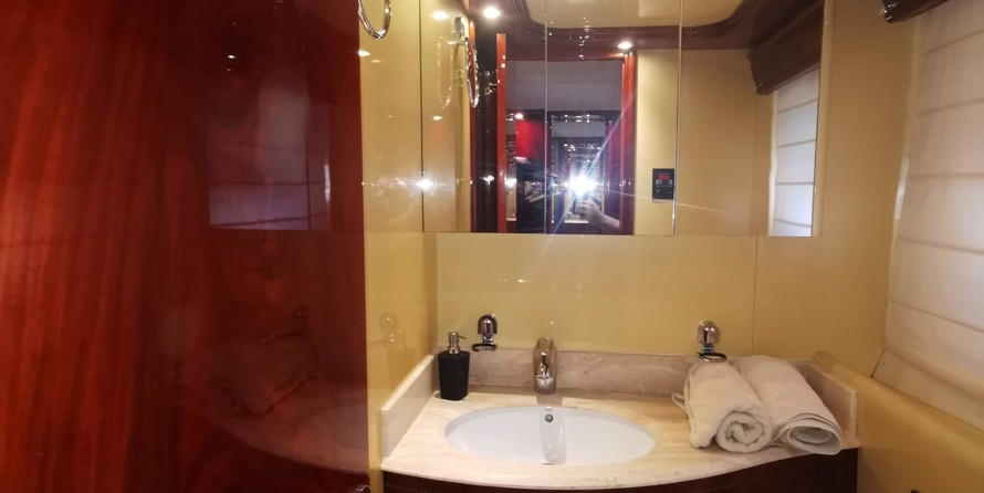 Astondoa 82 GLX