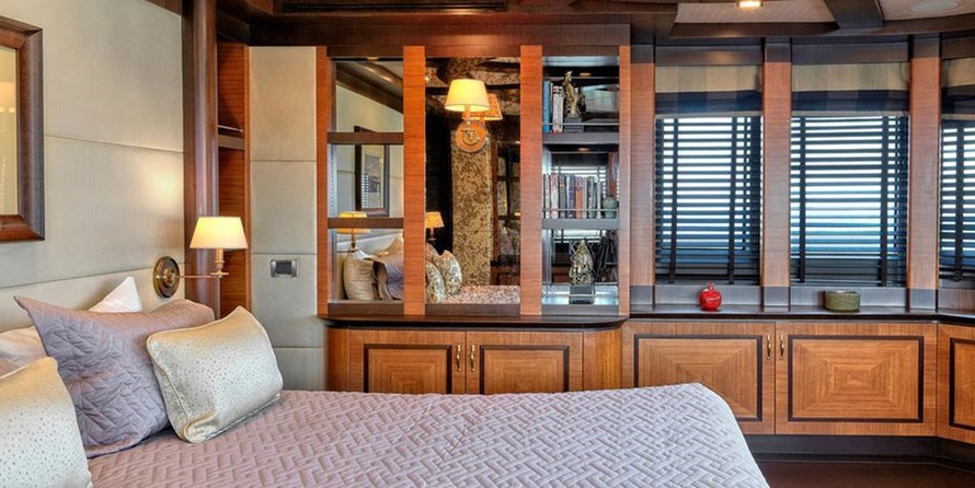 Mengi-Yay Yachts 40M SERENITY