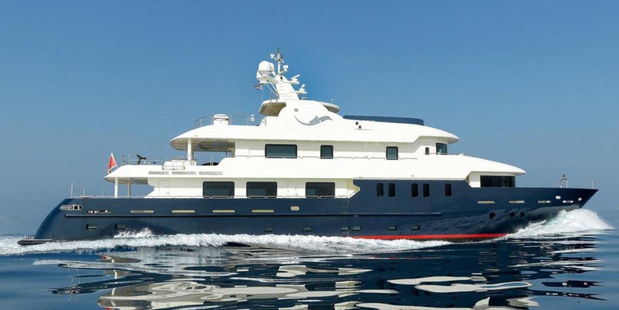 Mengi-Yay Yachts 40M SERENITY