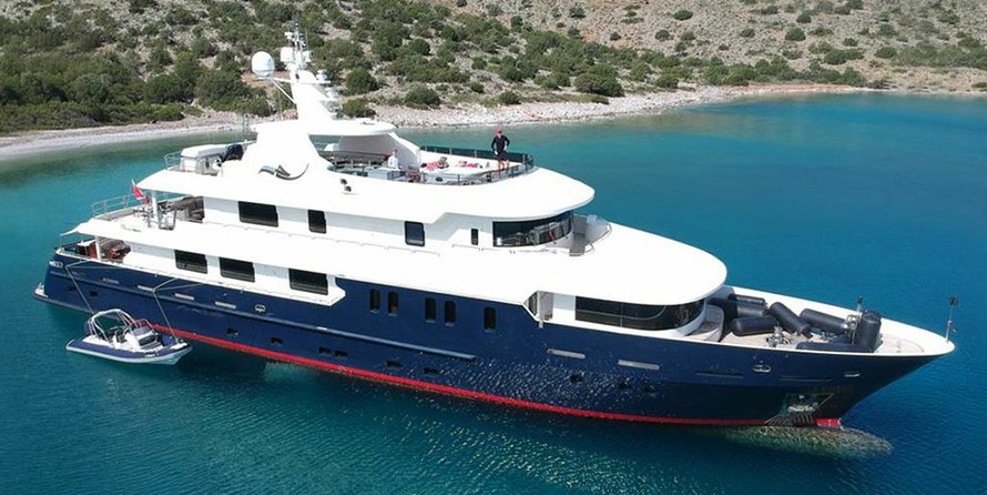 Mengi-Yay Yachts 40M SERENITY