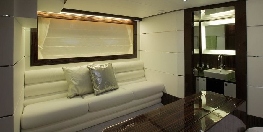 Elegance 60 Open