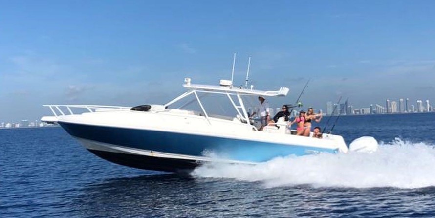 Intrepid 310 walkaround