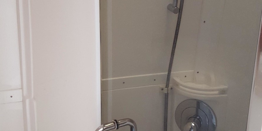 Intrepid 310 walkaround