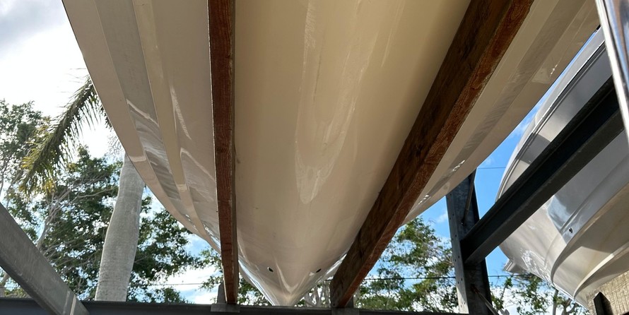 Grady-White Freedom 275