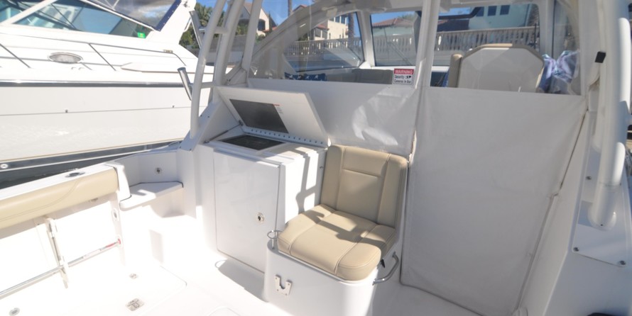 Pursuit os 285 offshore