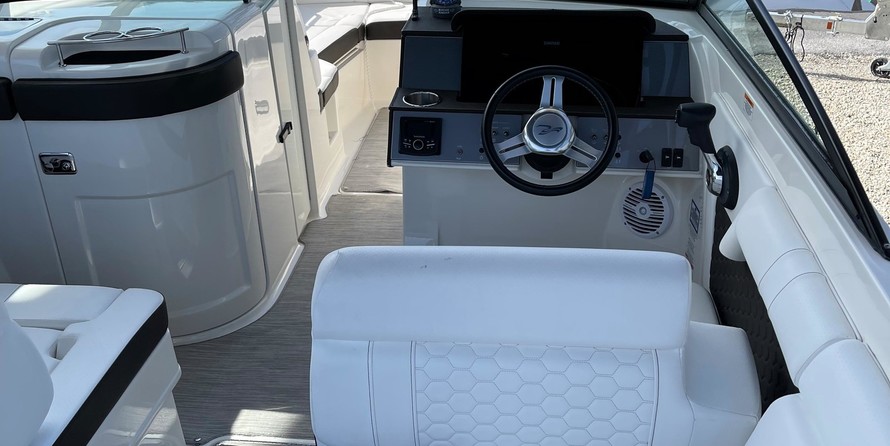 Sea Ray SDX 270 OB