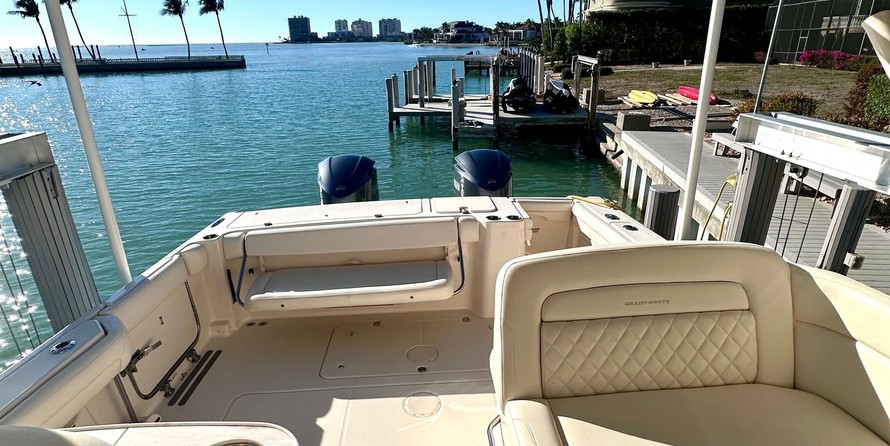 Grady-White Freedom 335