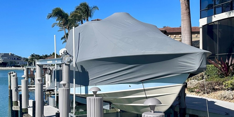 Grady-White Freedom 335