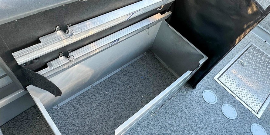 Hewescraft 210 sea runner et