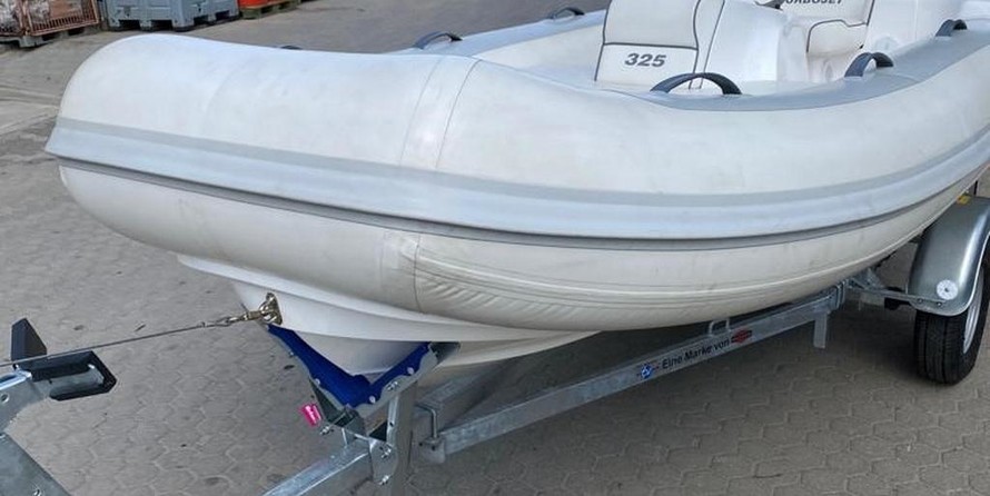 Williams Turbojet 325