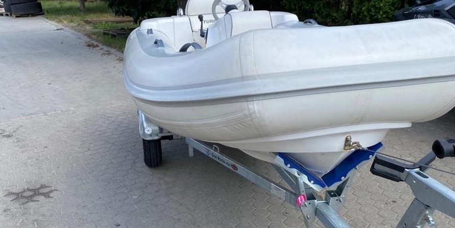 Williams Turbojet 325