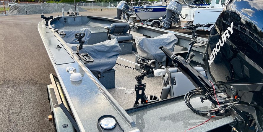 Alumaweld Columbia 23 ft