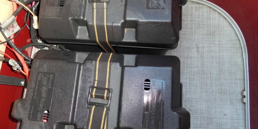 Lowe SS270 Extended Walk Thru