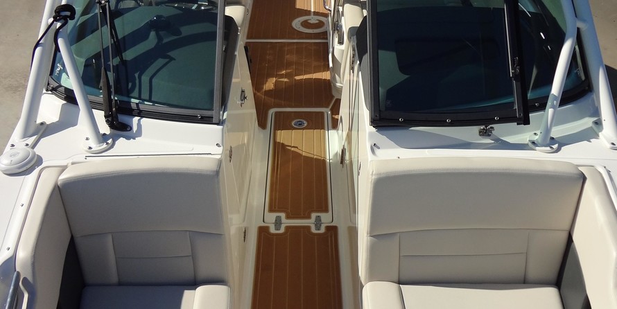 Boston Whaler 270 Vantage