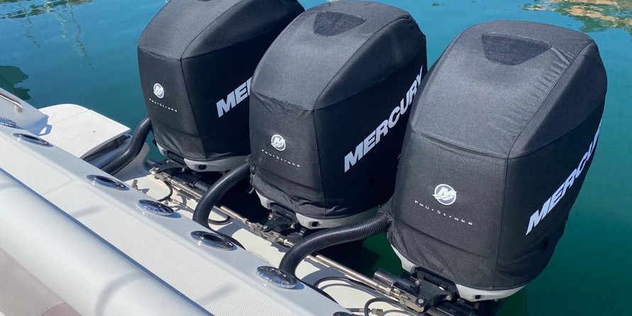 Boston Whaler 370 Outrage