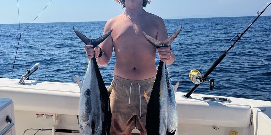 Boston Whaler 370 Outrage