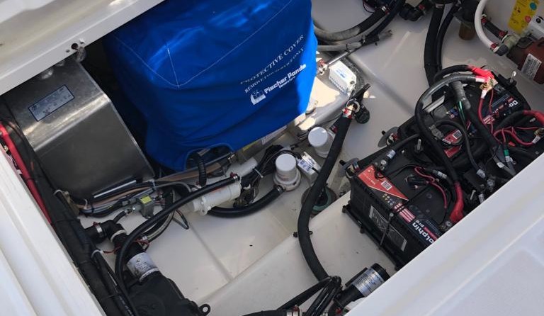 Boston Whaler 370 Outrage