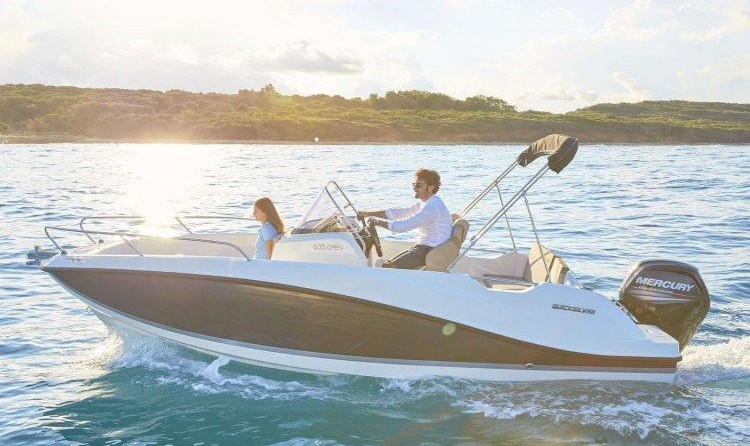 Quicksilver Activ 605 Open