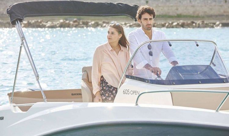 Quicksilver Activ 605 Open